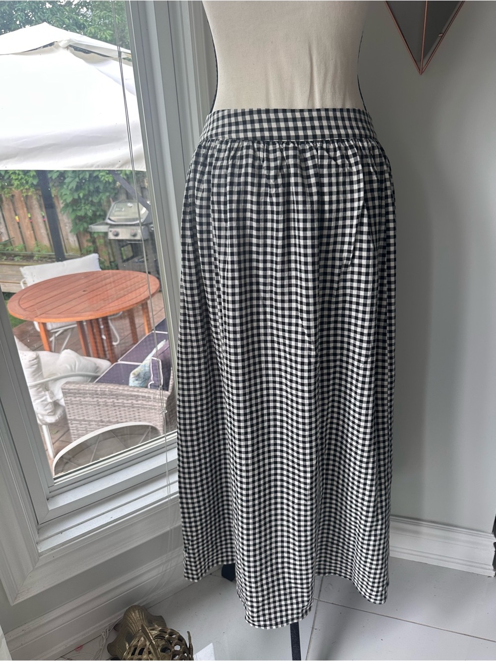 PRIV Women’s Black & White Gingham Maxi Skirt with Front Buttons - Picture 4 of 7